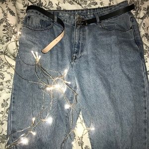 HIGH QUALITY BOYFRIEND JEAN IN CLEAR BLUE